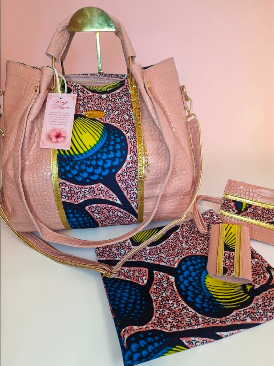 African Wax Print/ Vegan leather Handbag Set (1495 kr)
