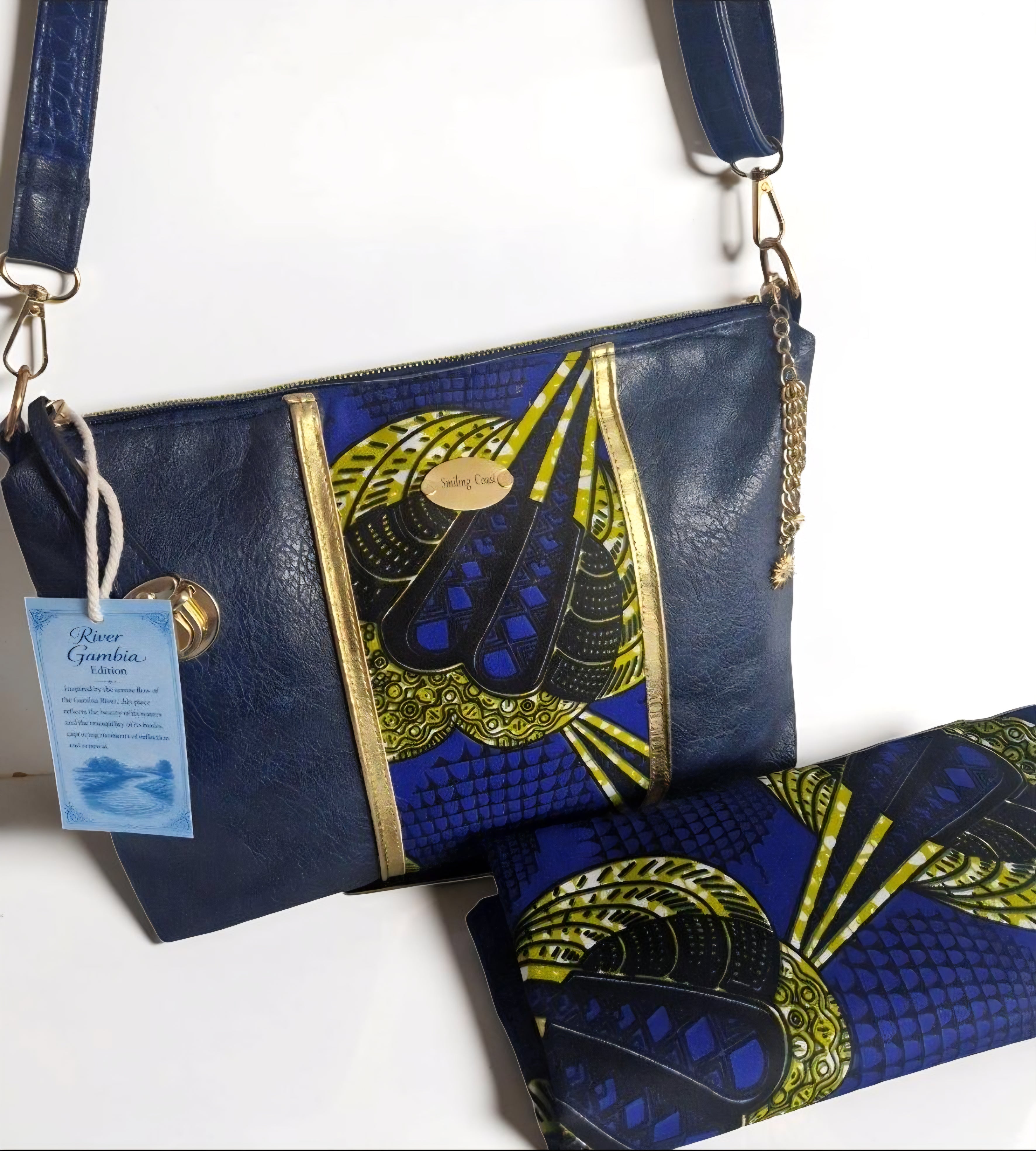 African waxprint/Vegan Leather Shoulder Bag (895 kr)